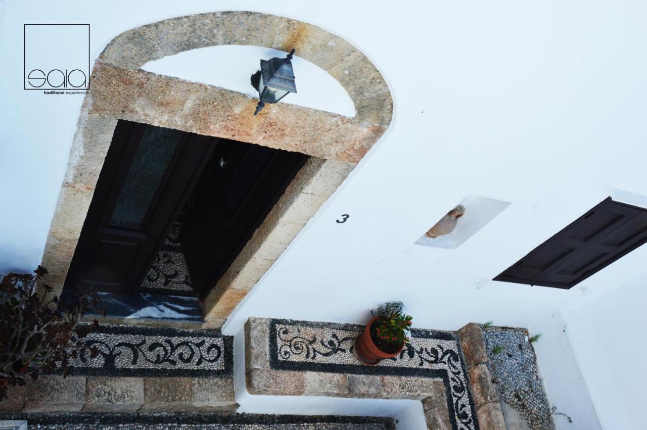 Sala Traditional Experience. Lindos Apartment Bagian luar foto